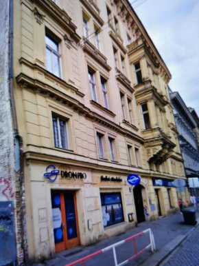 Místnost nákladního auta, Prague